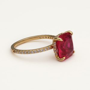 Desiree ring – Garnet
