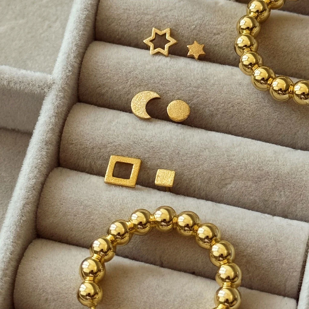 Family To The Moon And Back örhängen par - Guldpläterad - Bild 4